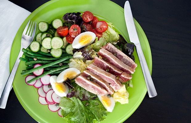 High Protein Low Carb Recipes: Tuna Nicoise Salad