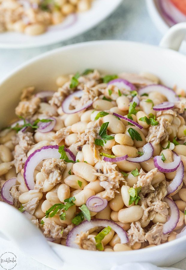 High Protein Low Carb Recipes: Tuna White Bean Salad with Red Wine Vinaigrette