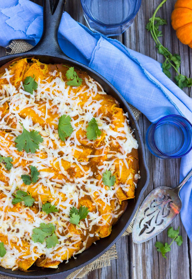 Veggies Enchiladas with Pumpkin Enchilada Sauce