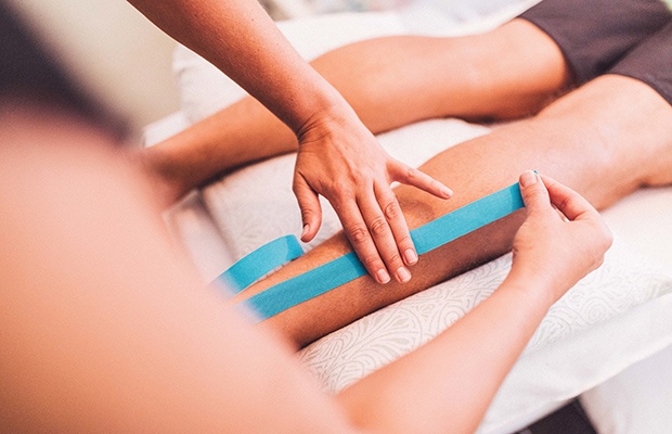 4 Things a Physical Therapist Can Do That Your Doctor Can’t